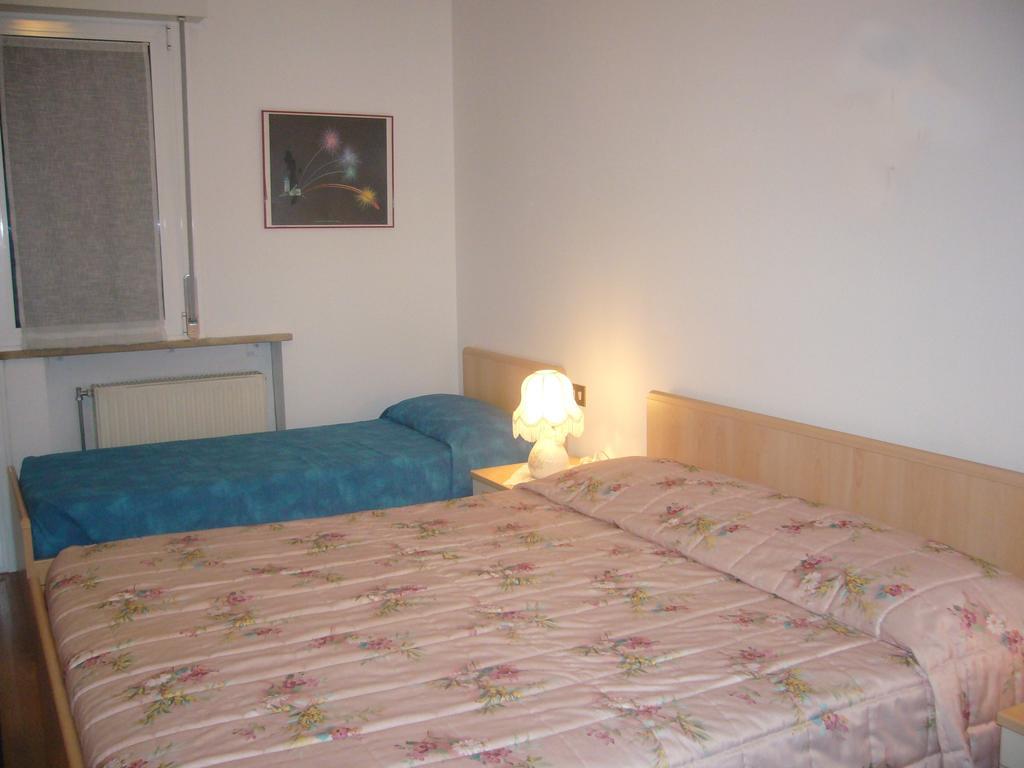 Bed & Breakfast "Il Cardo" Tolmezzo Rum bild